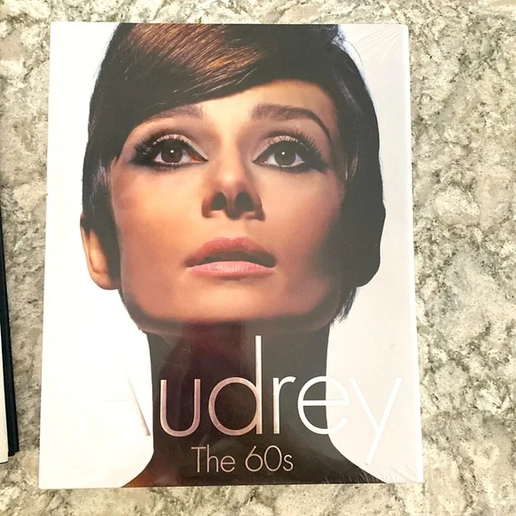 Audrey Hepburn, 60s icon by David Will New - Picture 1 of 3